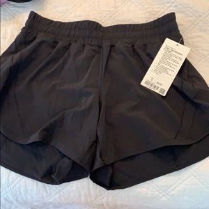 New with tags lululemon shorts